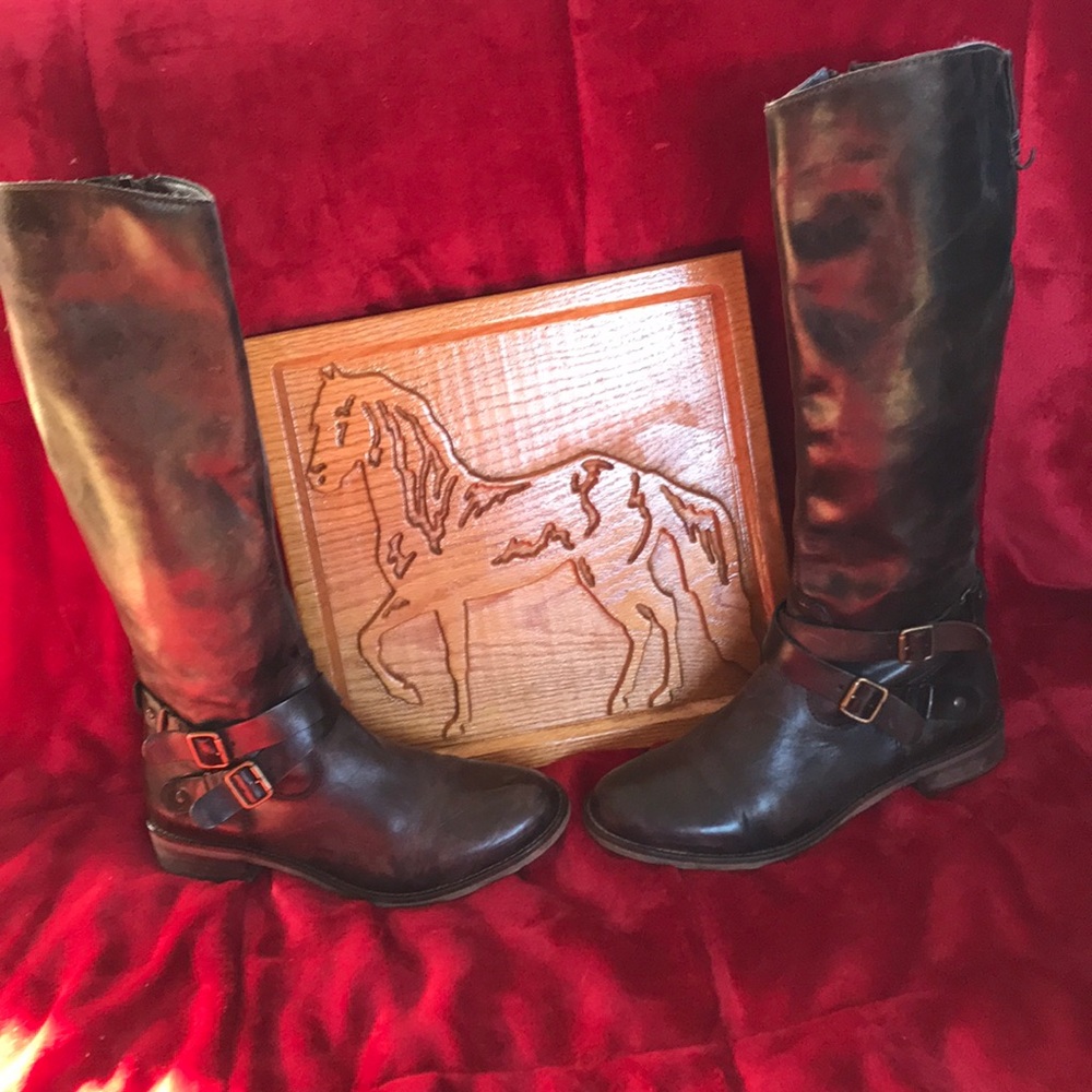 Awesome chocolate brown leather boots size 8 1/2
